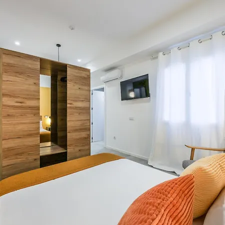 Malvarrosa Apartmán *