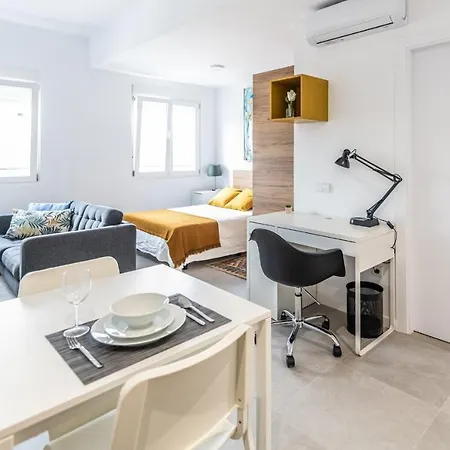 Malvarrosa Apartment
