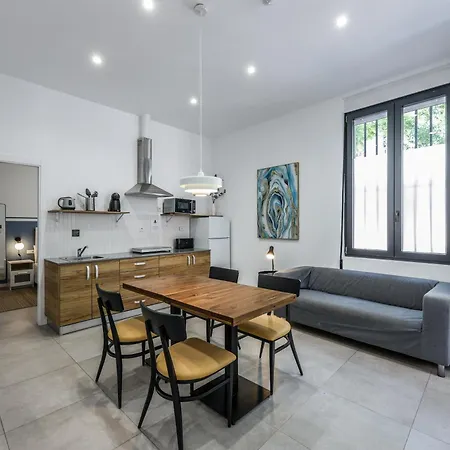 Apartamento Amazinn Cabanyal *